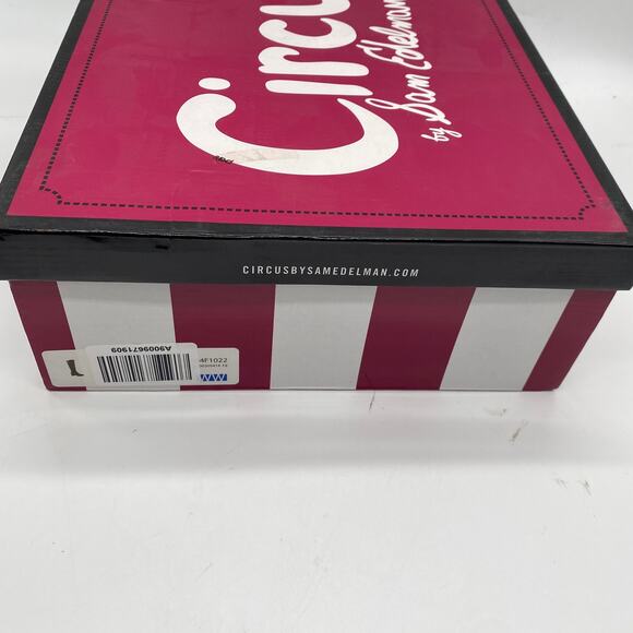 Torrid NWT Circus by Sam Edelman Grey Faux Suede & Neoprene Boot WW Size 9 NIB - Picture 6 of 7